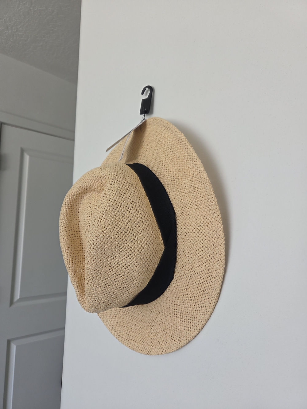H&M Natural Straw Fedora with Black Band